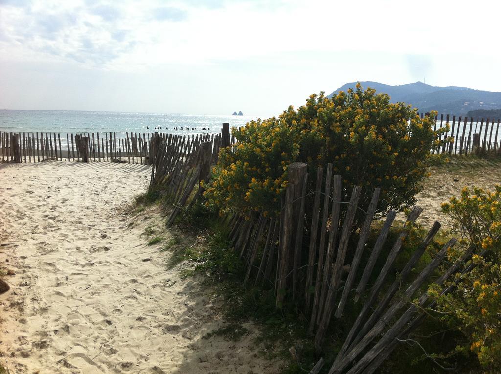 Entre Mer Et Mer La Seyne-sur-Mer Bagian luar foto